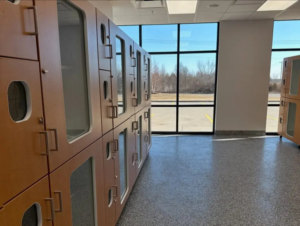 Paws 'n' Rec kennels